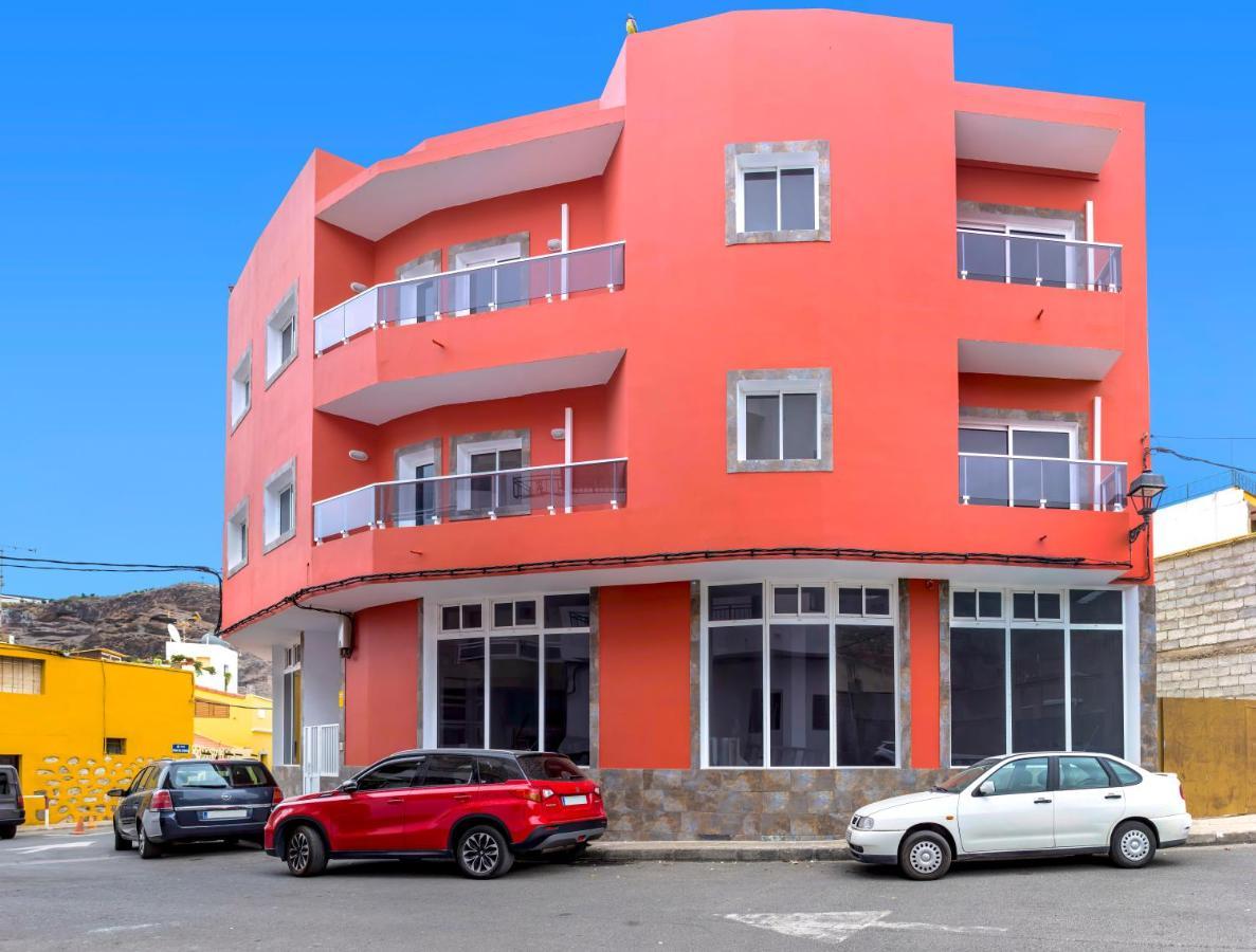 San Nicolás Apartamentos La Aldea Suites מראה חיצוני תמונה