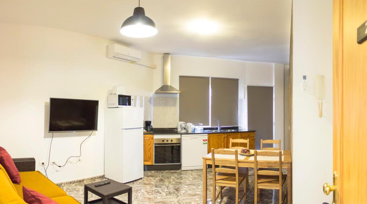 San Nicolás Apartamentos La Aldea Suites מראה חיצוני תמונה